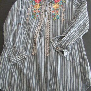 Karyn Seo Dress / Tunic Top  Women's Medium  Embroidered Stripe NWOT